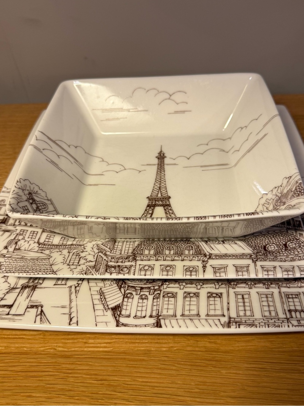 222 Fifth City Scenes Paris Eiffel Tower Square Dinnerware Set Plate & Bowl Trio